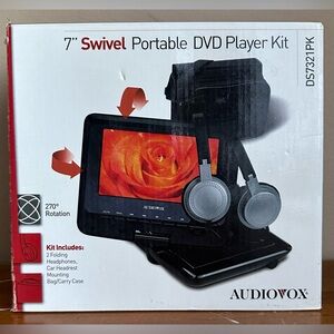 Audiovox DS7321PK 7in Swivel Screen Portable DVD Player Kit